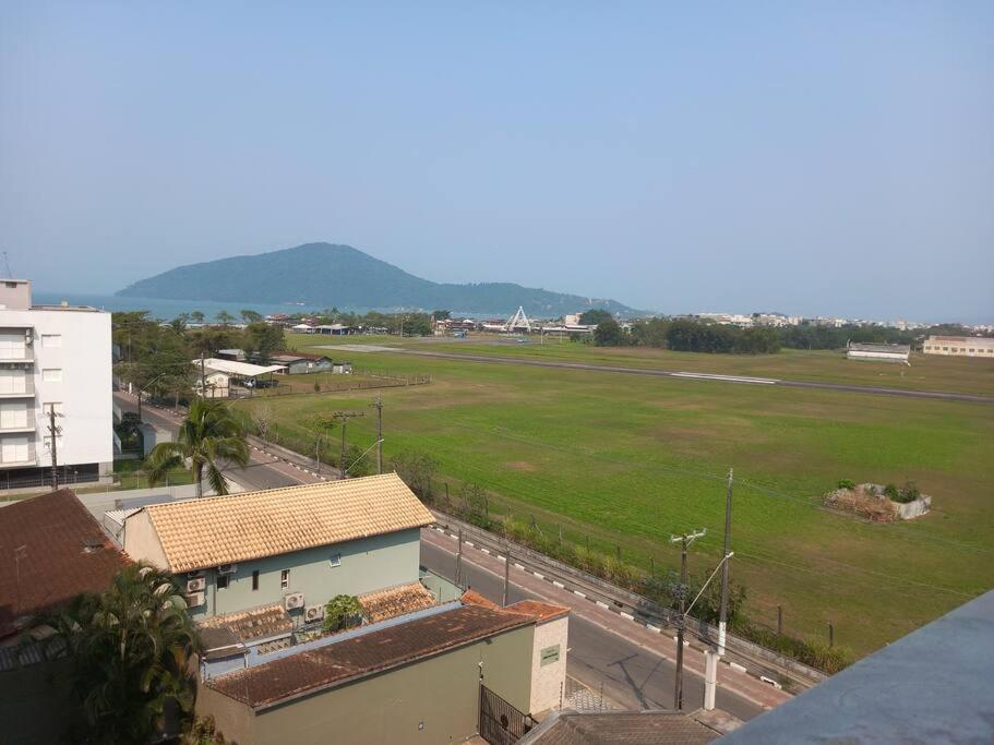 Lindo E Aconchegante Apartamento Ubatuba Luaran gambar